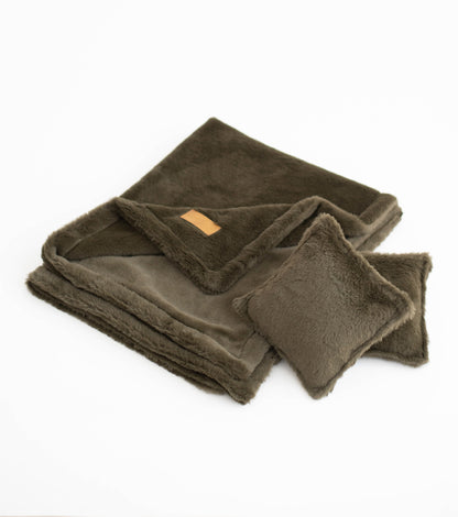 Bonnie Blanket