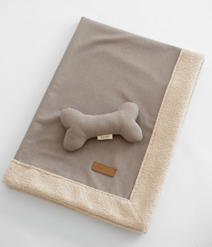 Gigi Blanket